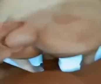 سكس مصري فلاحي نيك عنيف في كس بنت مصرية لحد ما تقول حقي برقبتي