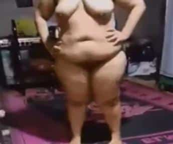 نيك فشخ في كس مصرية دبابة بشرية مش بتشبع