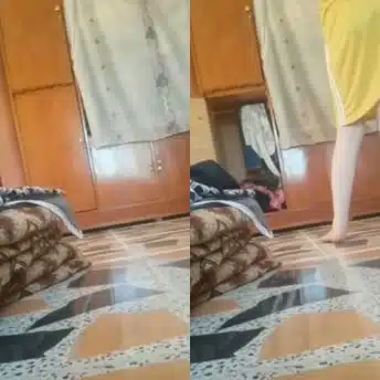 اخ يصور اخته بعد ما روحت من الشغل تغير اواعيها